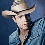 Dustin Lynch image